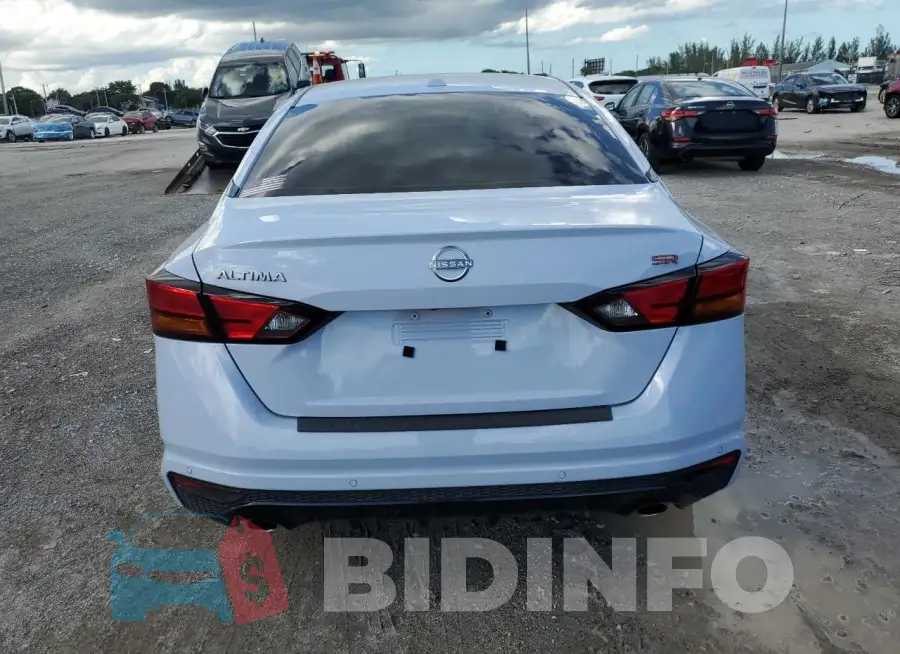 1N4BL4CV4RN340434 Photo# 6