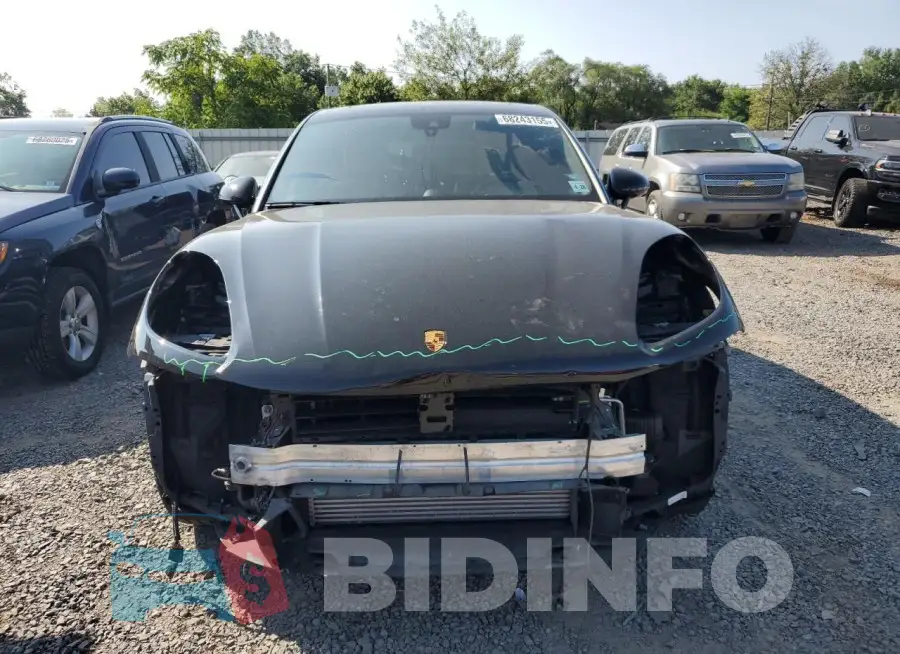 WP1AA2A50PLB18628 Photo# 5