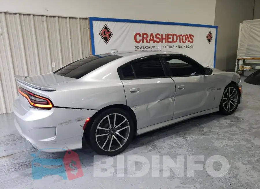 2C3CDXCT8PH576638 Photo# 3