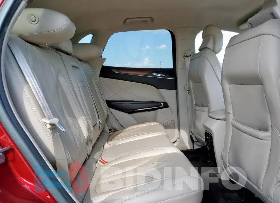 5LMCJ2C9XHUL13148 Photo# 11
