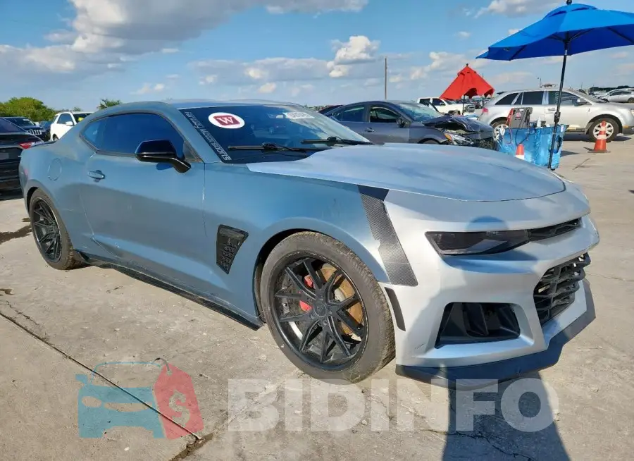 1G1FB1RX3H0184171 Photo# 4