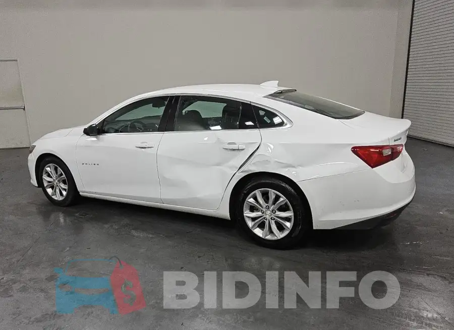 1G1ZD5ST4PF232018 Photo# 2
