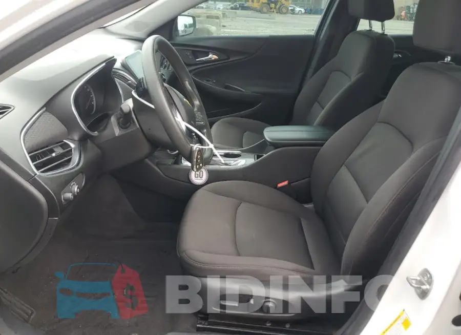 1G1ZD5ST9KF110747 Photo# 7