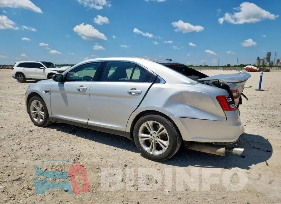 1FAHP2E89JG132648 Photo# 2