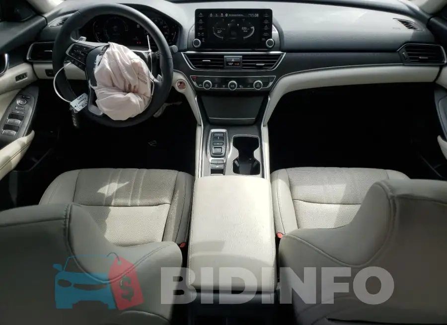 1HGCV3F56KA003065 Photo# 8