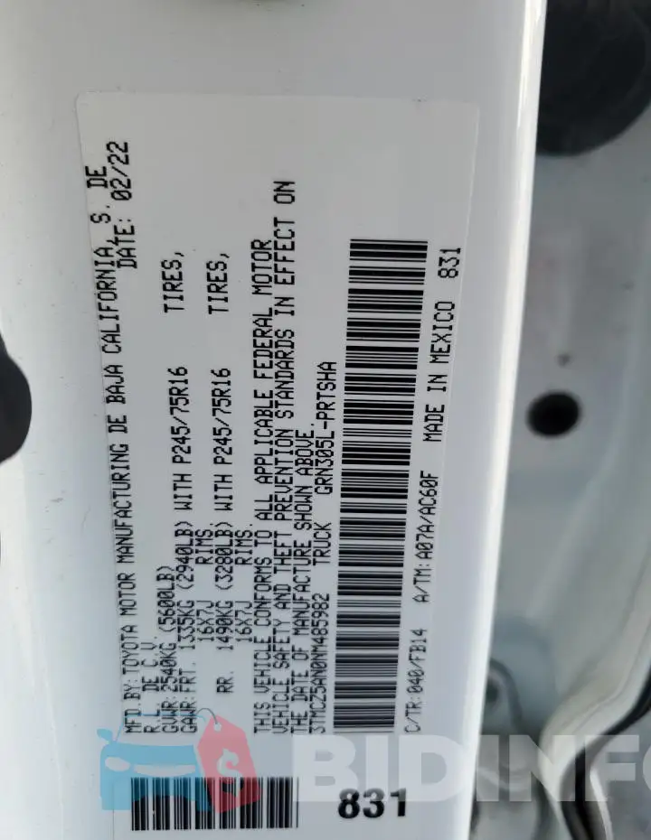 3TMCZ5AN0NM485982 Photo# 13