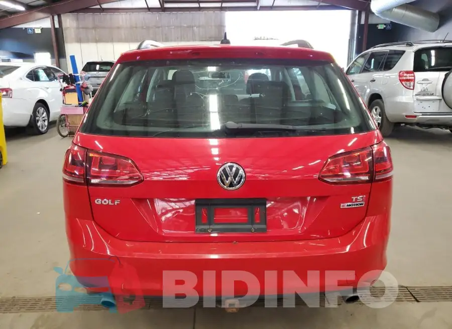 3VW017AU8HM514367 Photo# 6