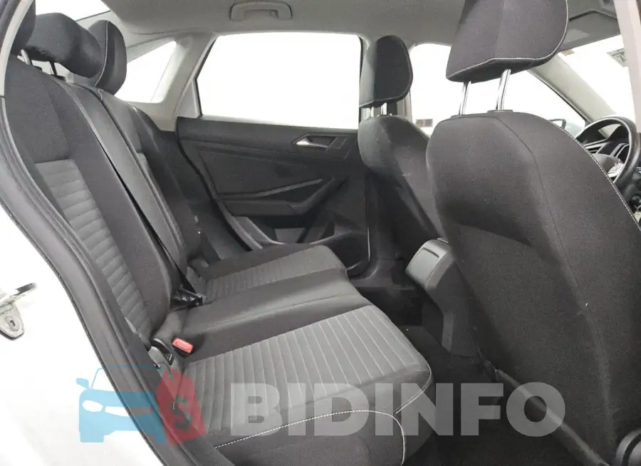 3VW5M7BU8RM071196 Photo# 10