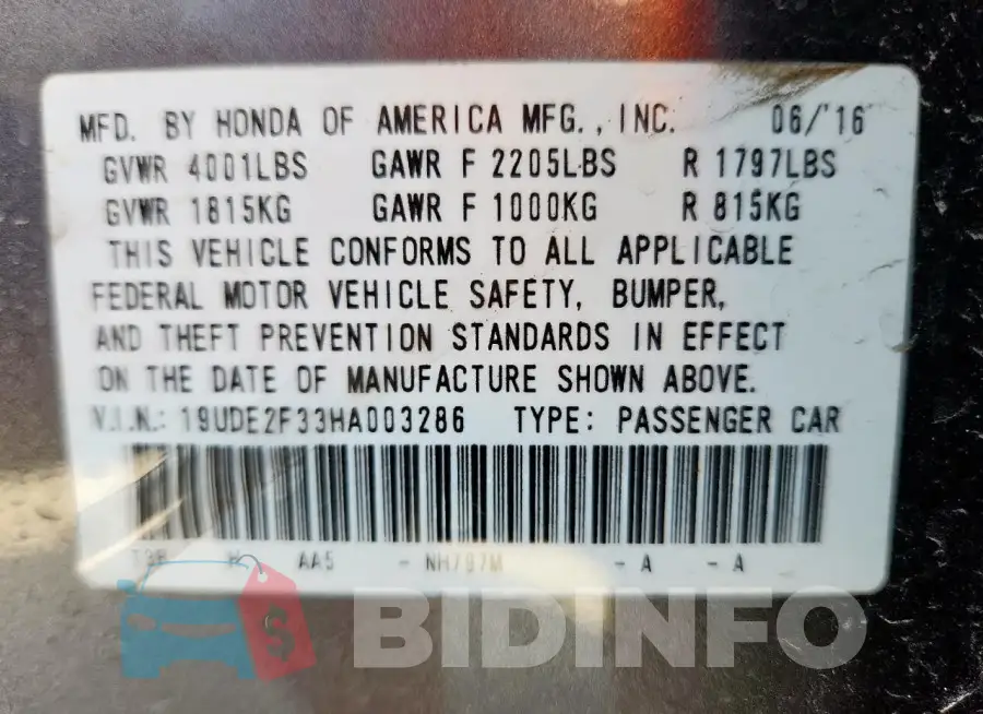 19UDE2F33HA003286 Photo# 13
