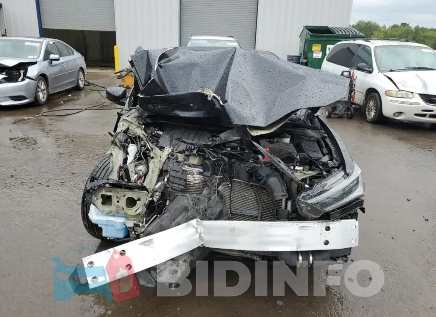 19UDE2F83NA003344 Photo# 5