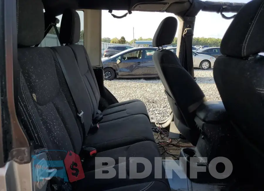 1C4BJWFG2GL236672 Photo# 11