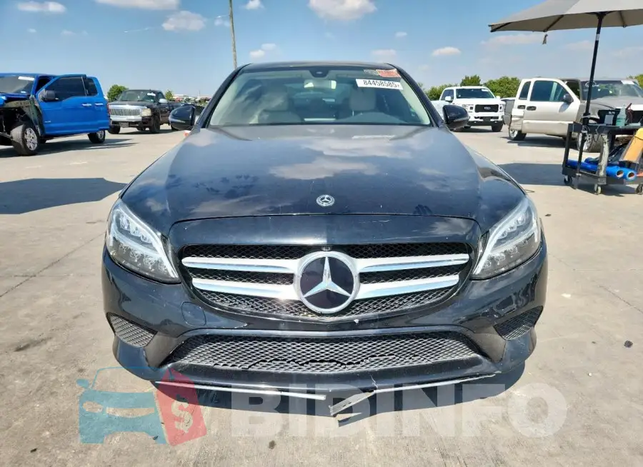 55SWF8DB1KU294465 Photo# 5