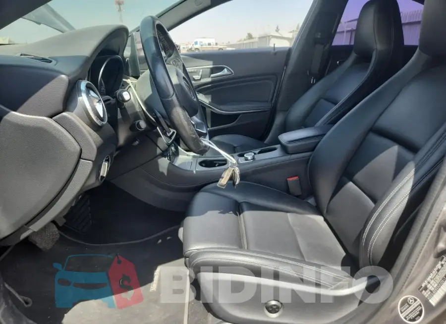 WDDSJ4EB9JN532817 Photo# 7