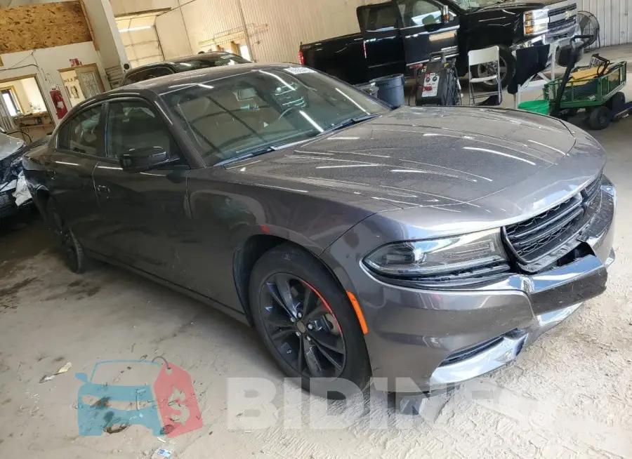 2C3CDXJGXPH501087 Photo# 4