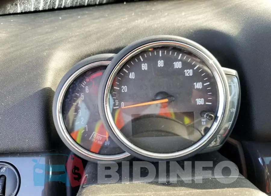 WMZYS7C30J3B63181 Photo# 9