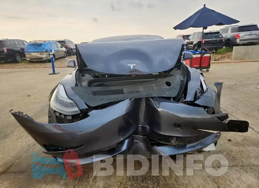 5YJ3E1EAXNF102775 Photo# 5