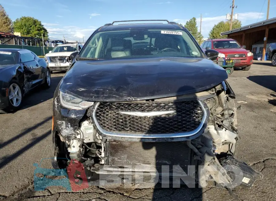 2C4RC1L79MR553612 Photo# 5
