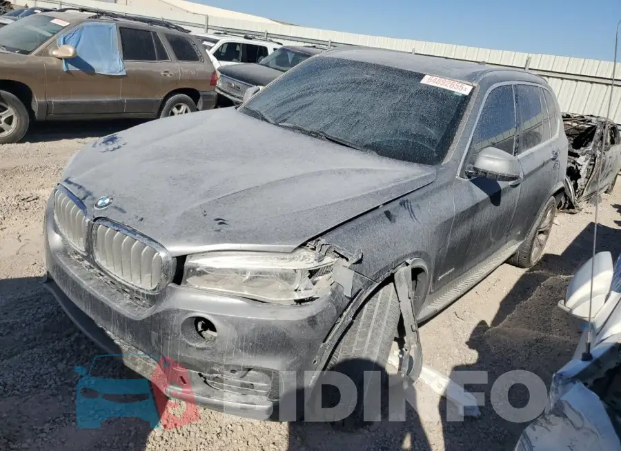 5UXKR2C5XJ0X07821 Photo# 1