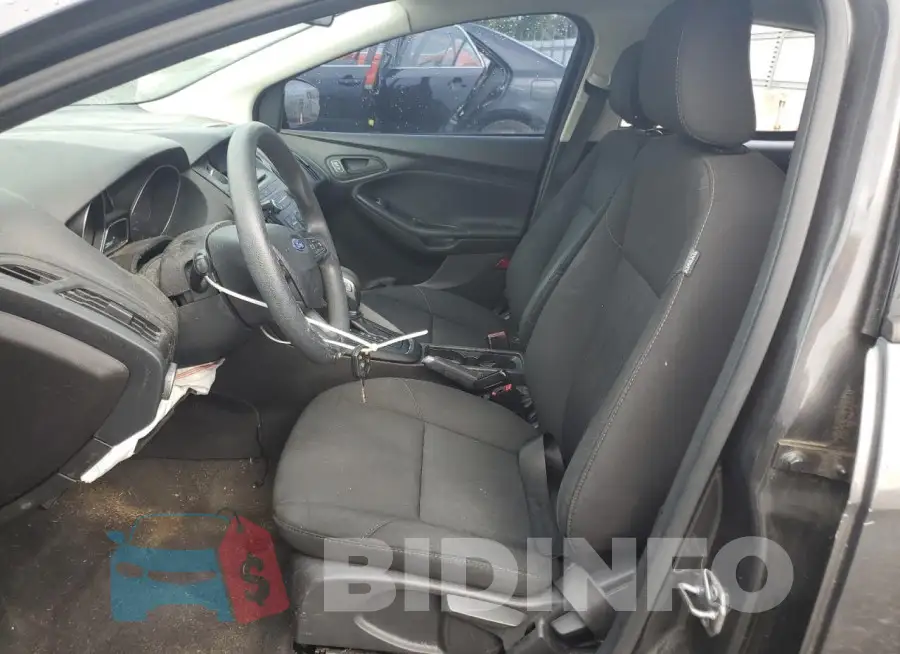 1FADP3E21GL256820 Photo# 7