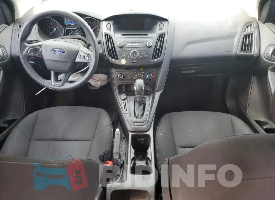 1FADP3E21GL256820 Photo# 8