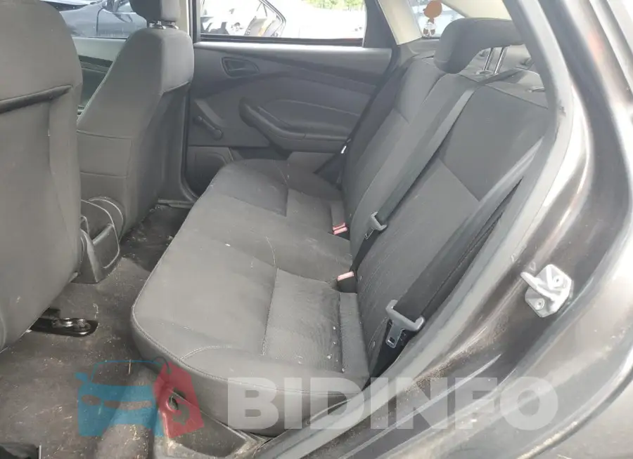 1FADP3E21GL256820 Photo# 10