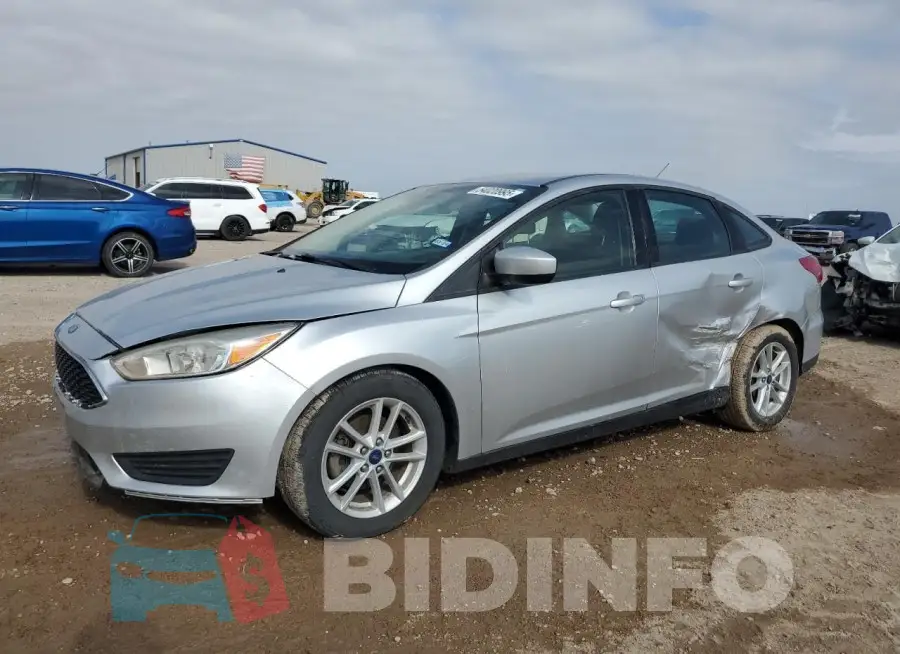 1FADP3F27JL207093 Photo# 1