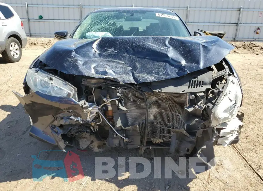 19XFC2F58GE208290 Photo# 5