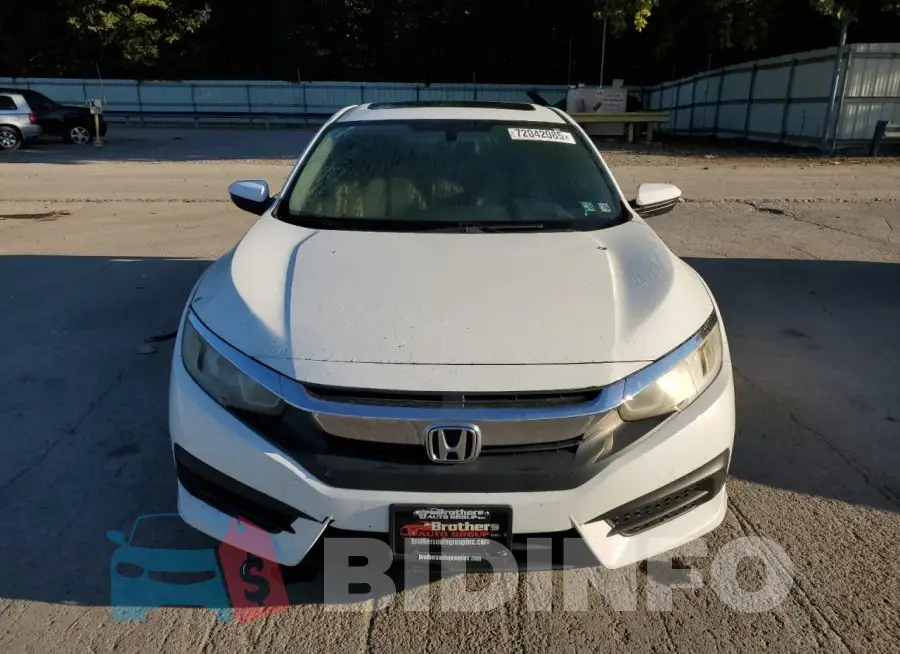 19XFC2F76GE203395 Photo# 5