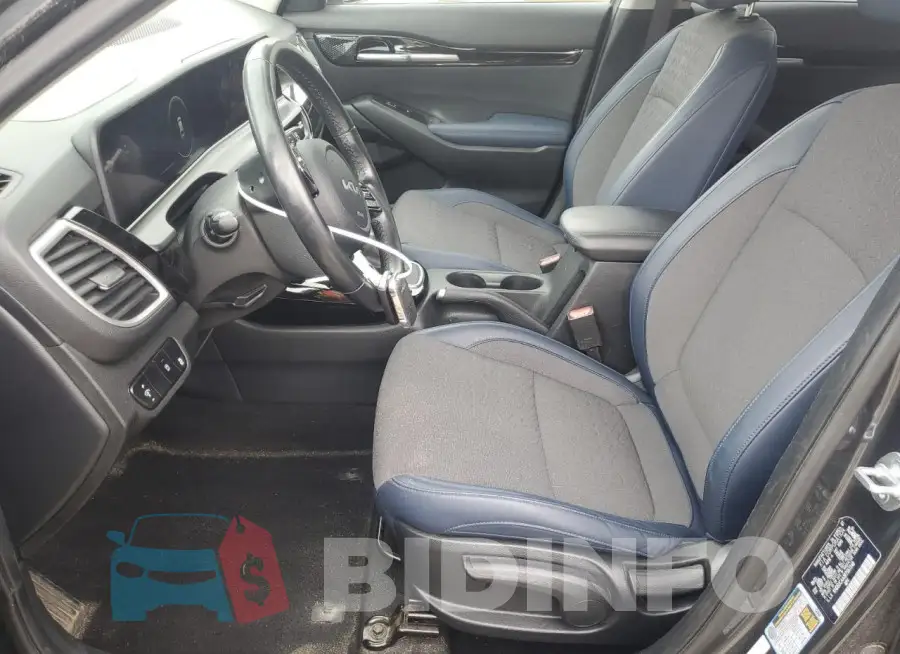 KNDEUCAA2R7567348 Photo# 7