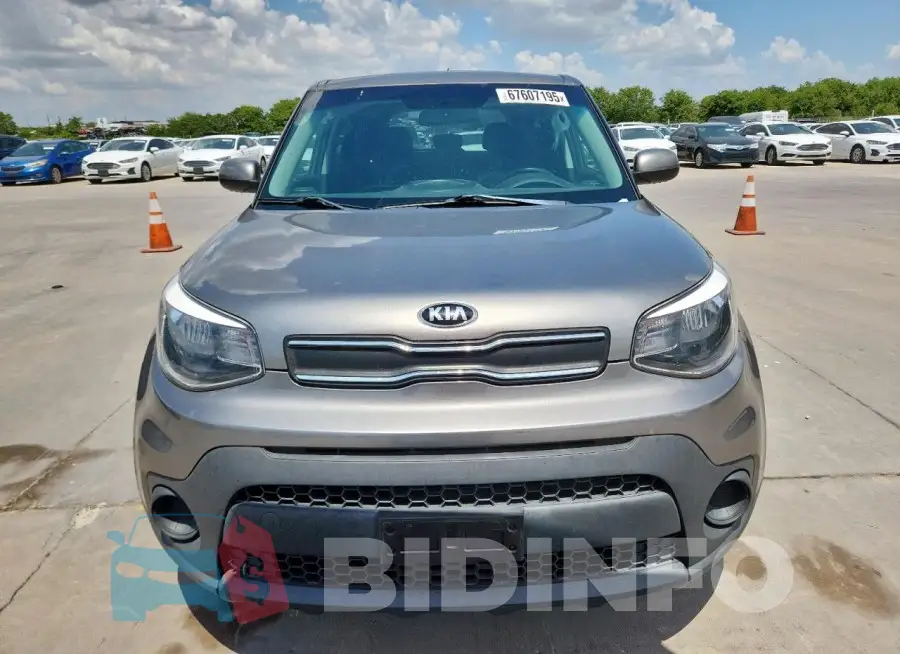 KNDJN2A2XJ7615844 Photo# 5