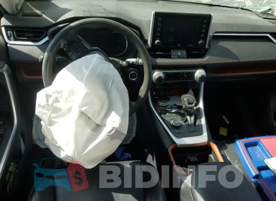 2T3J1RFV2KW021794 Photo# 8