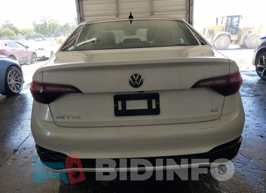 3VW7M7BU5PM024035 Photo# 6