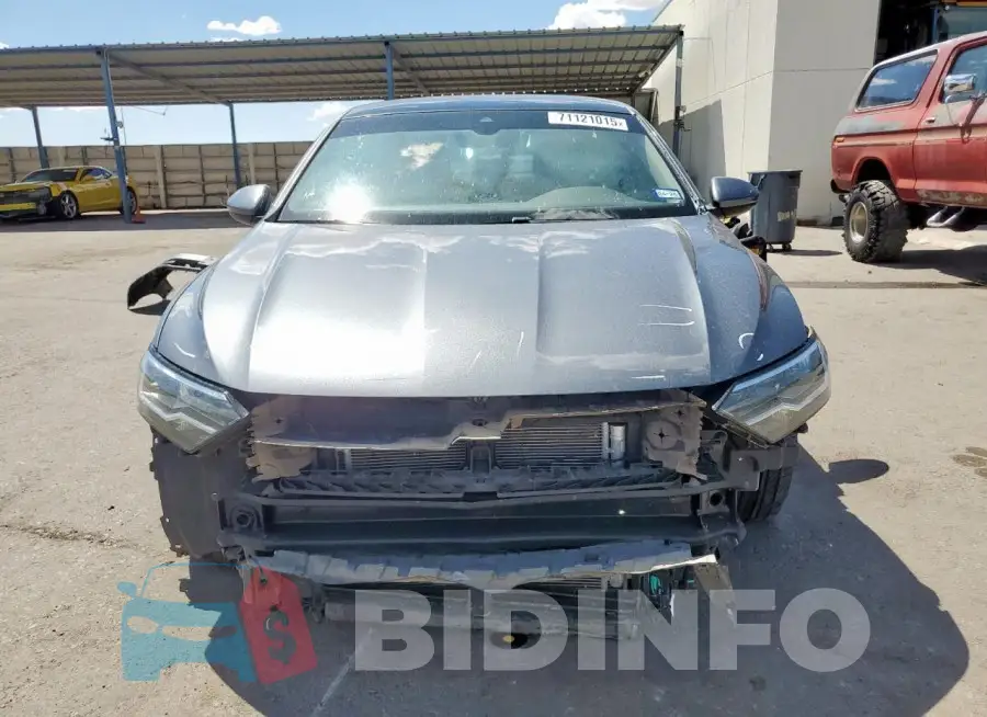 3VW7M7BU5RM066238 Photo# 5