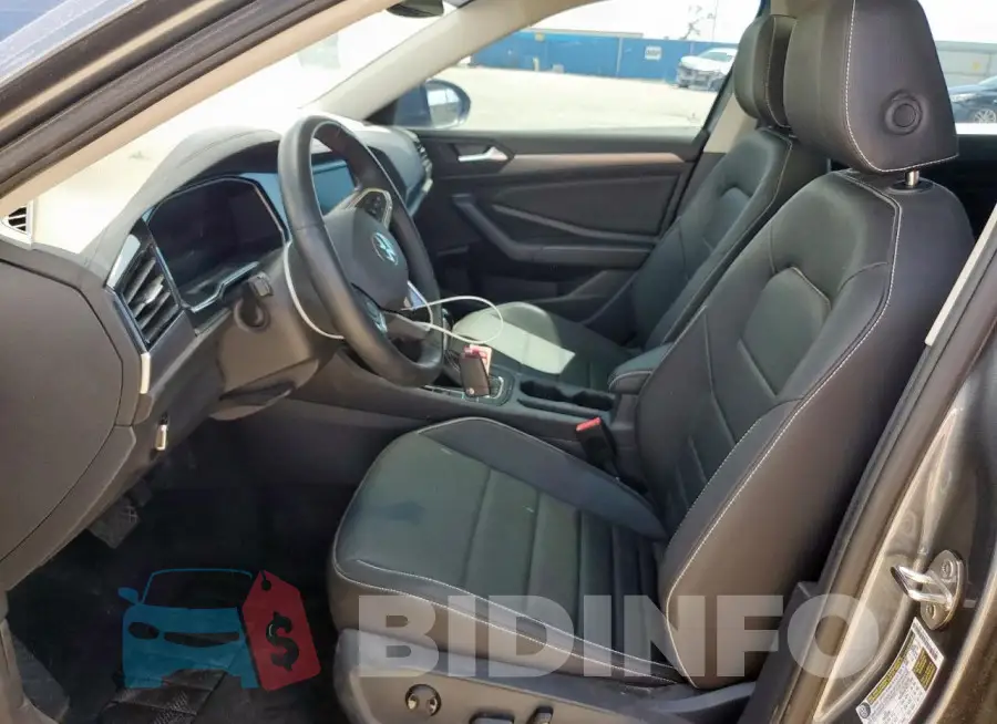 3VW7M7BU5RM066238 Photo# 7