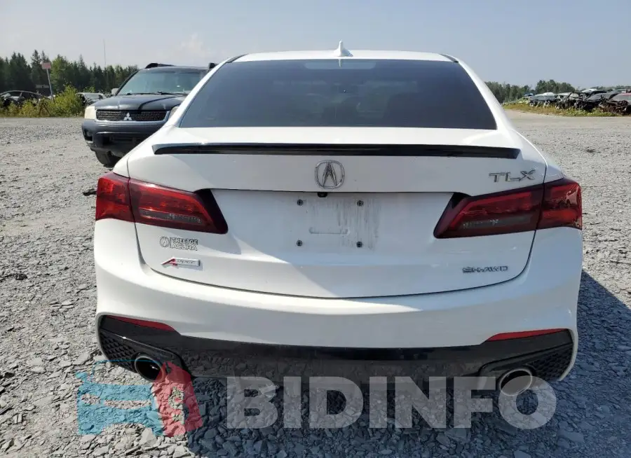 19UUB3F63LA802390 Photo# 6