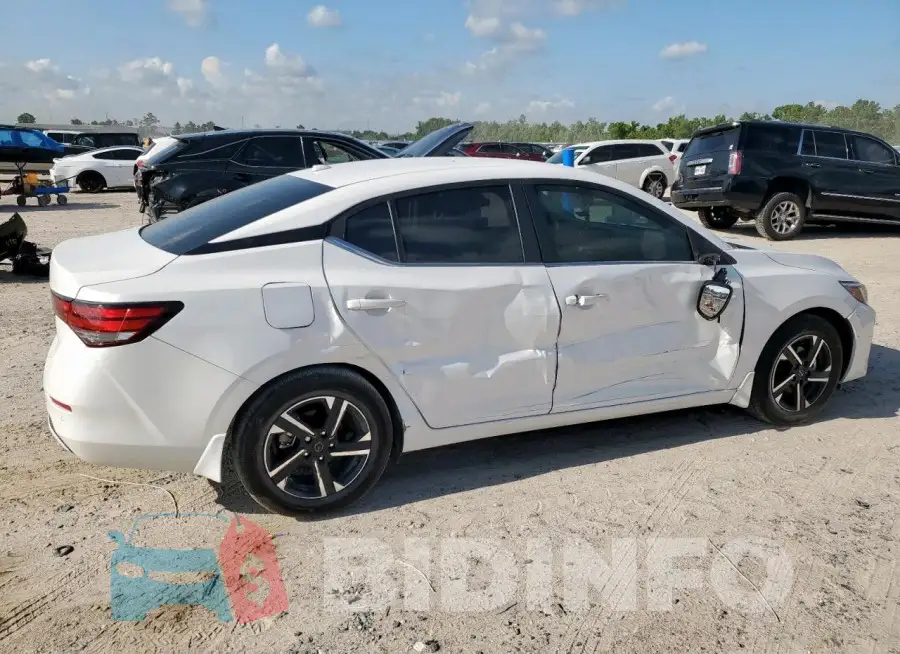 3N1AB8CV5SY213767 Photo# 3