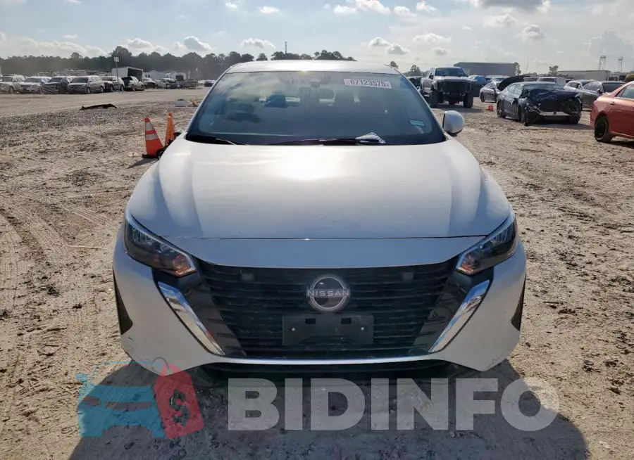3N1AB8CV5SY213767 Photo# 5