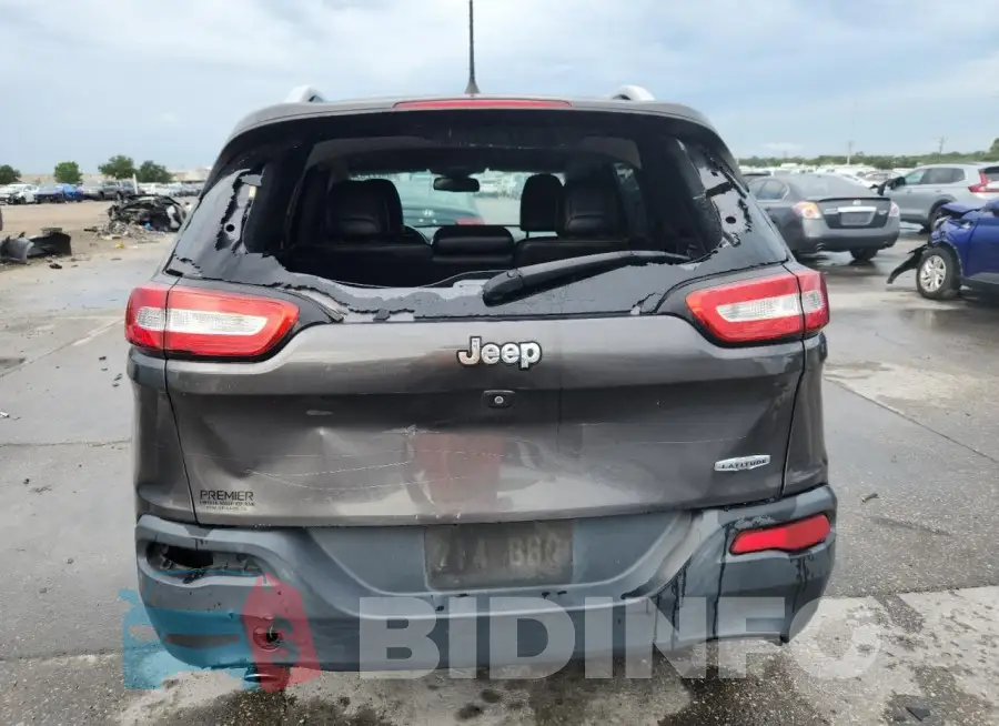 1C4PJLLB6JD590824 Photo# 6