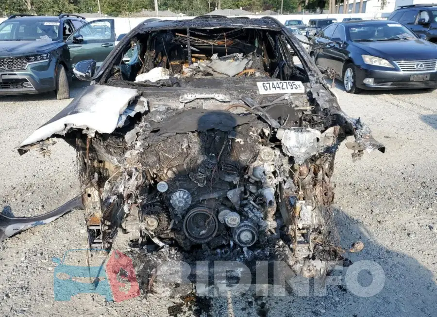 WDDZH6GB5HA207683 Photo# 5