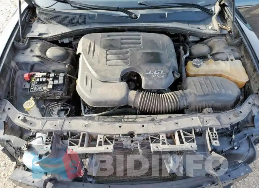 2C3CDXBG8JH164294 Photo# 11