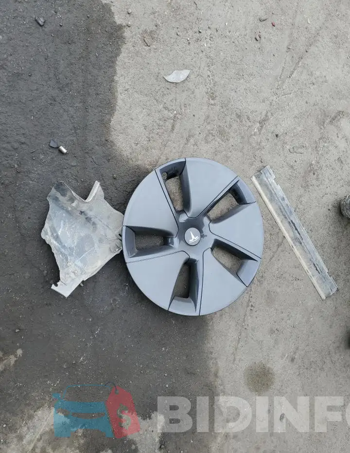 5YJ3E1EAXPF576695 Photo# 12