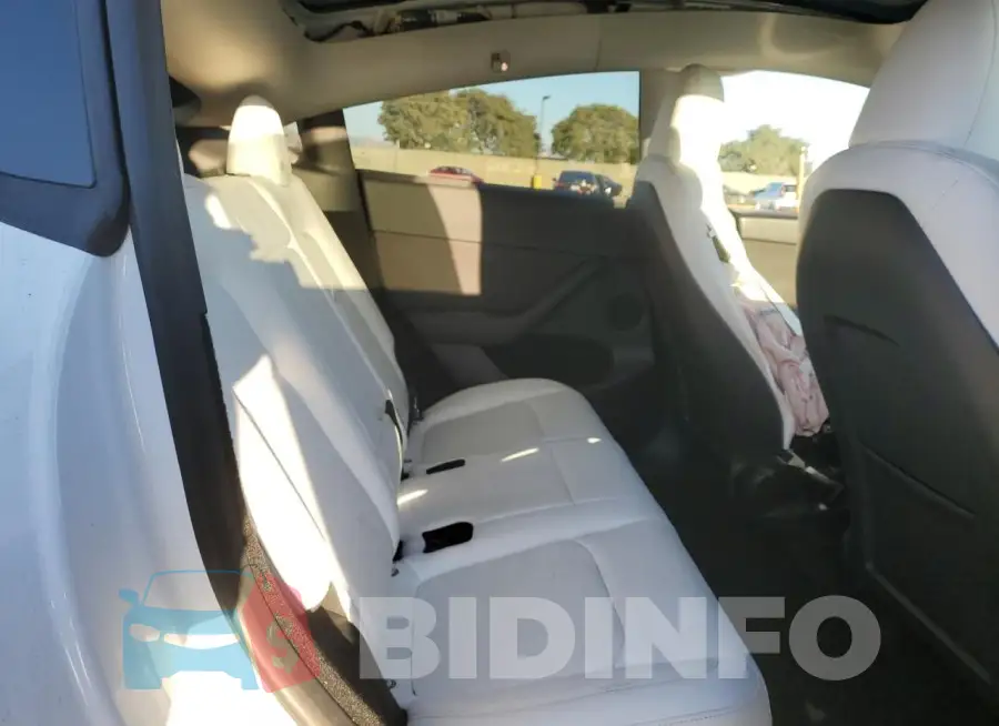 7SAYGDEF4PF964926 Photo# 11