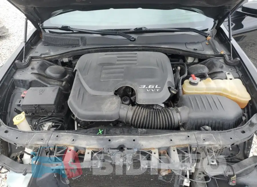 2C3CCAGGXGH182748 Photo# 11