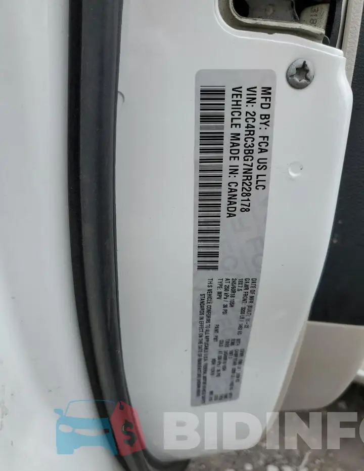 2C4RC3BG7NR228178 Photo# 13