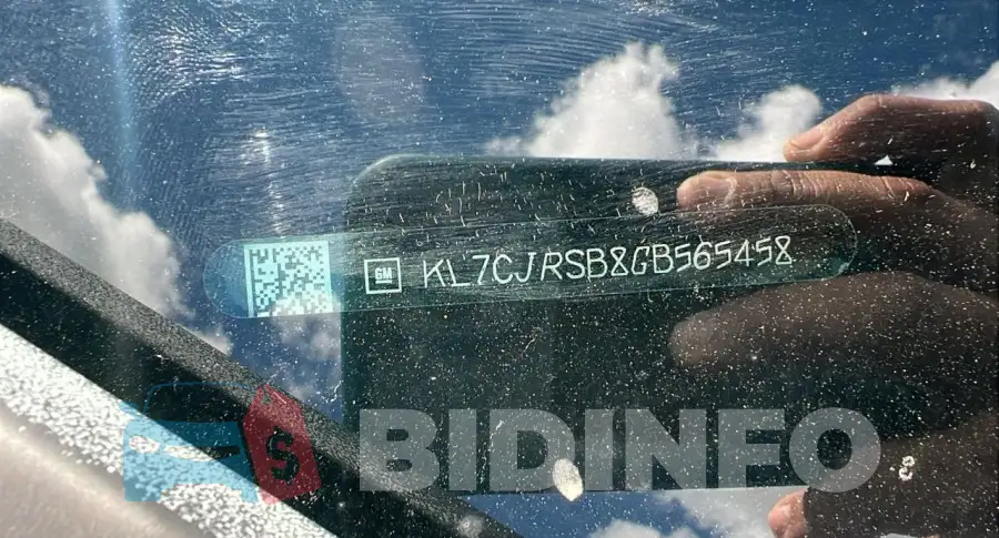 KL7CJRSB8GB565458 Photo# 13