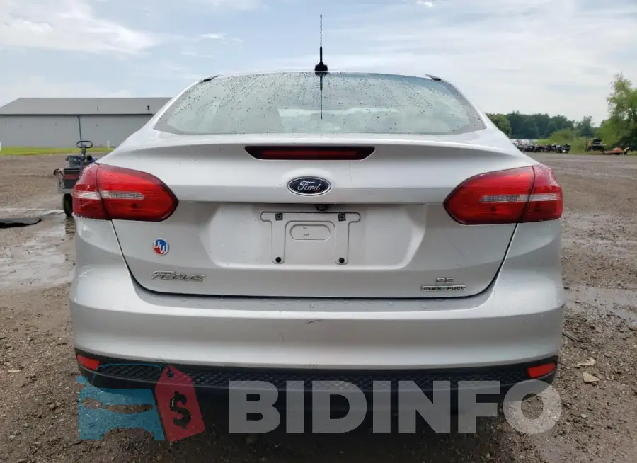 1FADP3F25GL233586 Photo# 6
