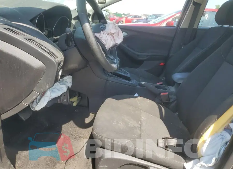 1FADP3F29JL202123 Photo# 7