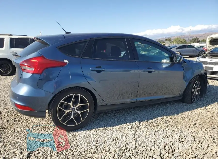 1FADP3M2XJL261541 Photo# 3