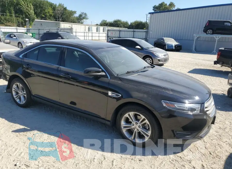 1FAHP2H82GG146170 Photo# 4