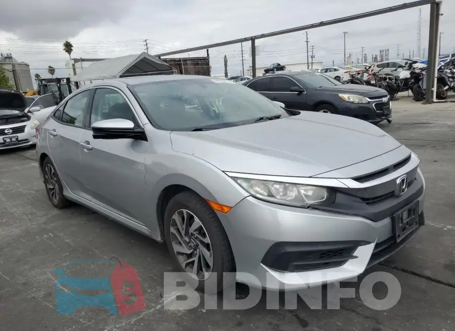 19XFC2F73HE216817 Photo# 4